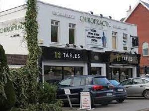 12 Tables Restaurant, Douglas